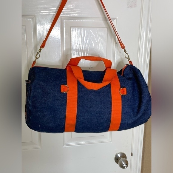 “1982”Blue Jean vintage NWOT Duffel Duffle Bag Men Gym Bag Sports Duffle - Picture 9 of 15